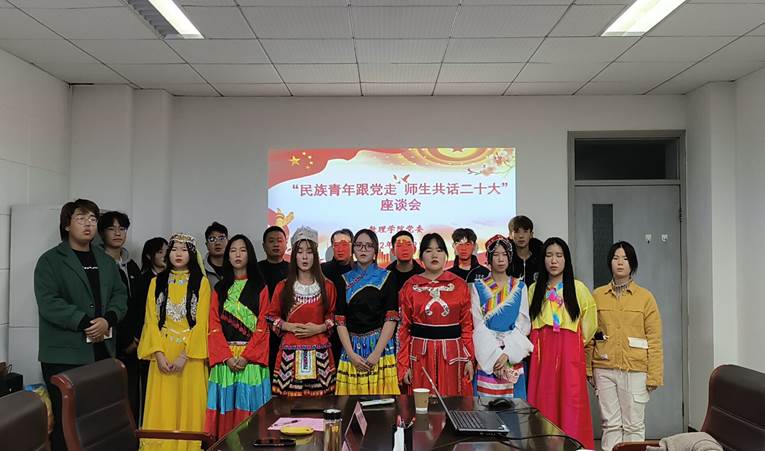 F097F2AA76A3A9838EBE6A8F982E2FEE