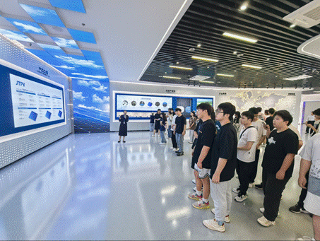 3d1fecbdbccd1268cd61917d81a4015